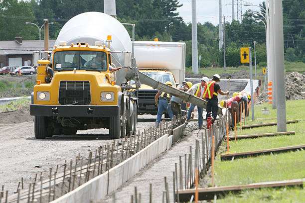 Best Concrete Driveway Installation  in Libertyvle, IL